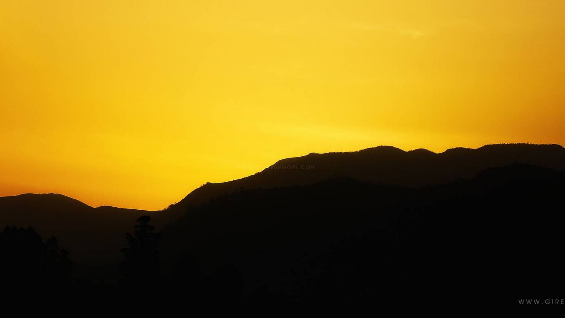 Munnar Sunrise in Munnar Tourist Places Photos, Munnar, Kerala