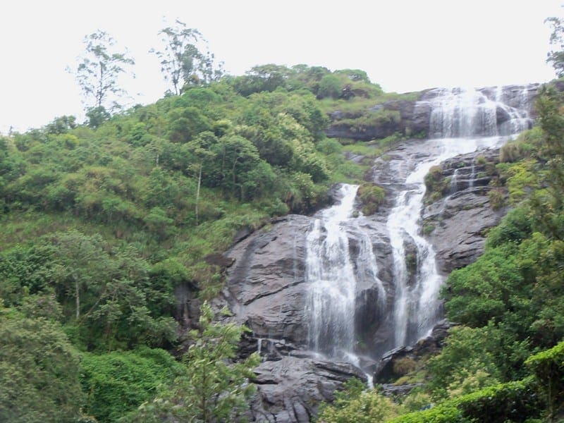 chinnakanal-waterfalls-munnar